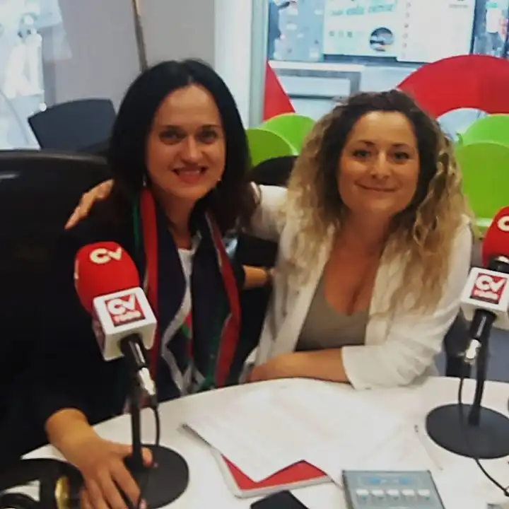 Entrevista en CV Radio. Programa “La tarde con Marina”. La publicidad exterior y su utilidad como medio.