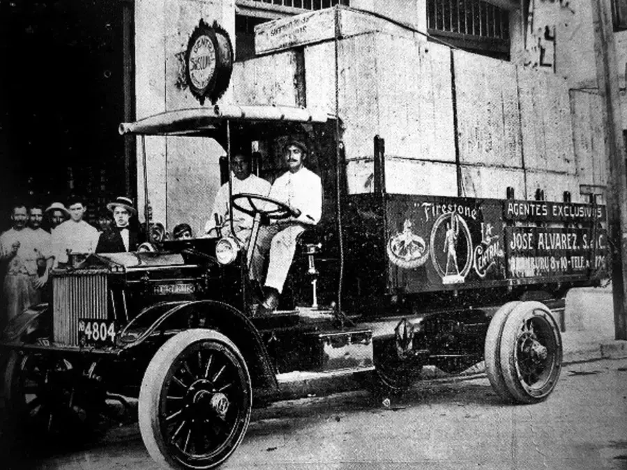 Vehículo comercial (Havana History)